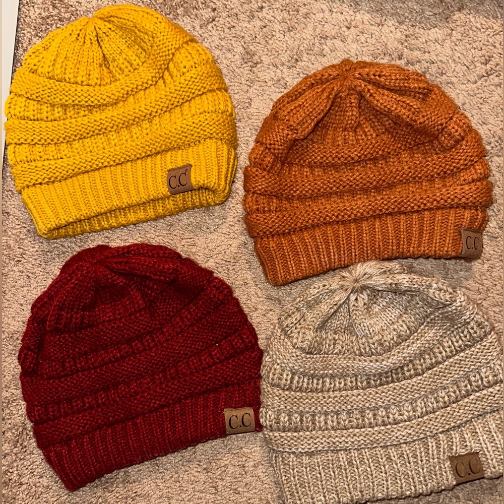 Womens CC fall beanie bundle